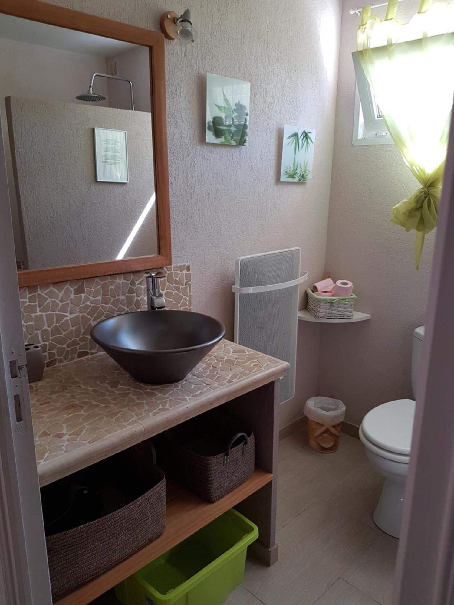 Mas Des Citronniers Bed & Breakfast Le Tignet Room photo